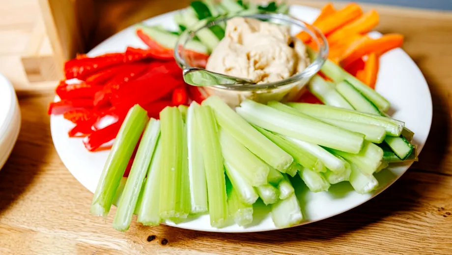 Superalimentul care te întinerește! Ce să mânânci dacă vrei să-ți atenuezi ridurile