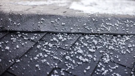 România, lovită de un nou val de furtuni. Meteorologii anunță o răcire semnificativă în zilele următoare