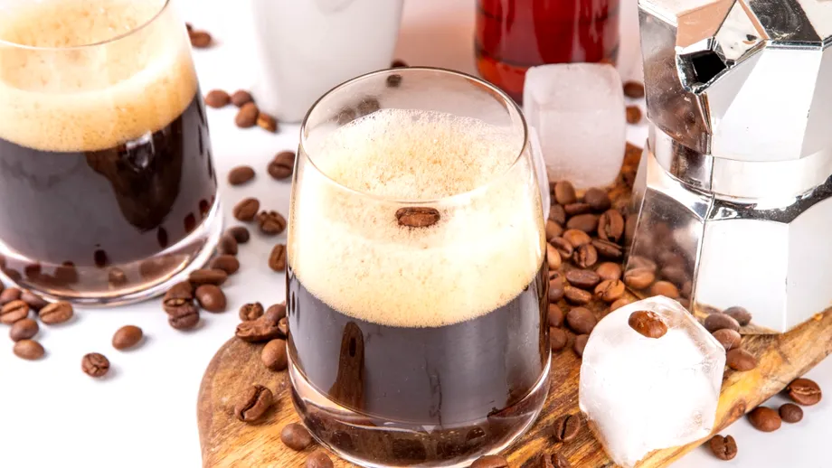 Cafeaua rece preferată de italieni. Cum prepari acasă un Shakerato perfect în doar câteva minute