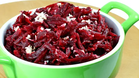 Ce să mănânci când ești răcit. Alimentele care te pun pe picioare rapid!