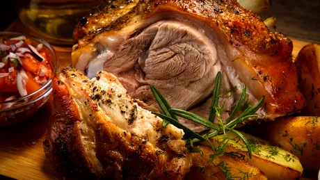 Cum să faci cea mai bună friptură de porc pentru Crăciun