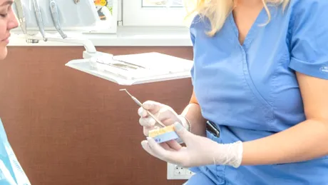 Ai teamă de dentist? Dr. Diana Chawi explică beneficiile inhalosedării