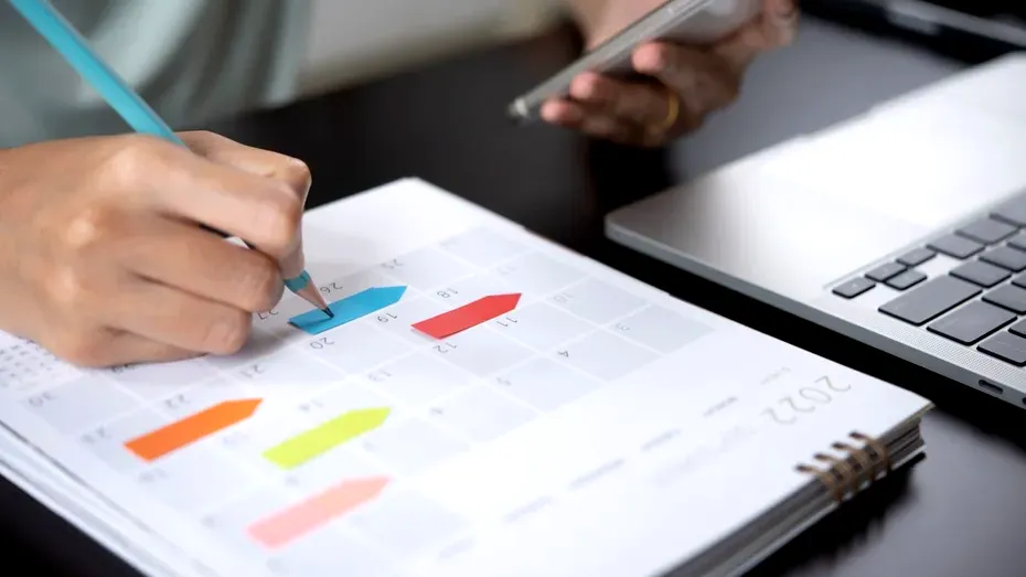 Românii ar putea avea, începând din 2027, o zi liberă legală în plus