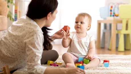 Descoperirea motricității: etapele dezvoltării motricității la copii, între 0 și 3 ani