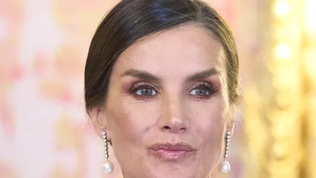 Regina Letizia, apariție impecabilă la Palatul Regal