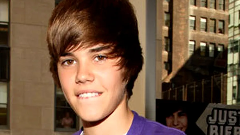 Mama canatretului Justin Bieber ne asigura: baiatul e virgin!
