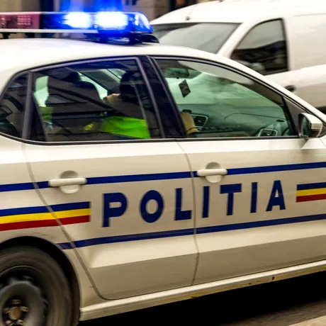 Fata de 14 ani din Bucureşti şi-a convins iubitul să-i omoare mama adoptivă! Femeia nu era de acord cu relaţia lor