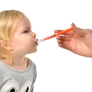 Ibuprofen pentru copii retras de pe piață! La ce trebuie să fie atenți părinții?