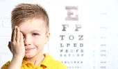 10 semne că un copil are probleme cu vederea. Oftalmolog: Neatenția la școală sau notele mici pot fi consecințe ale anumitor afecțiuni oculare