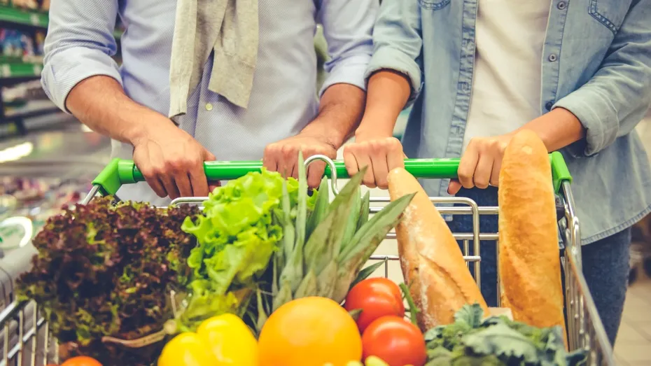 Produsele de post pe care românii le pot primi gratis la Mega Image. Care sunt condițiile de care trebuie să țină cont