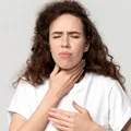 De ce rămâi fără voce după concerte sau ieșiri zgomotoase