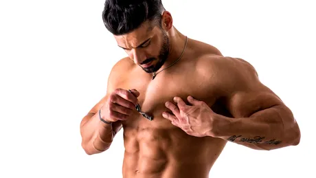 Ce părere au femeile despre bărbații care se epilează pe picioare