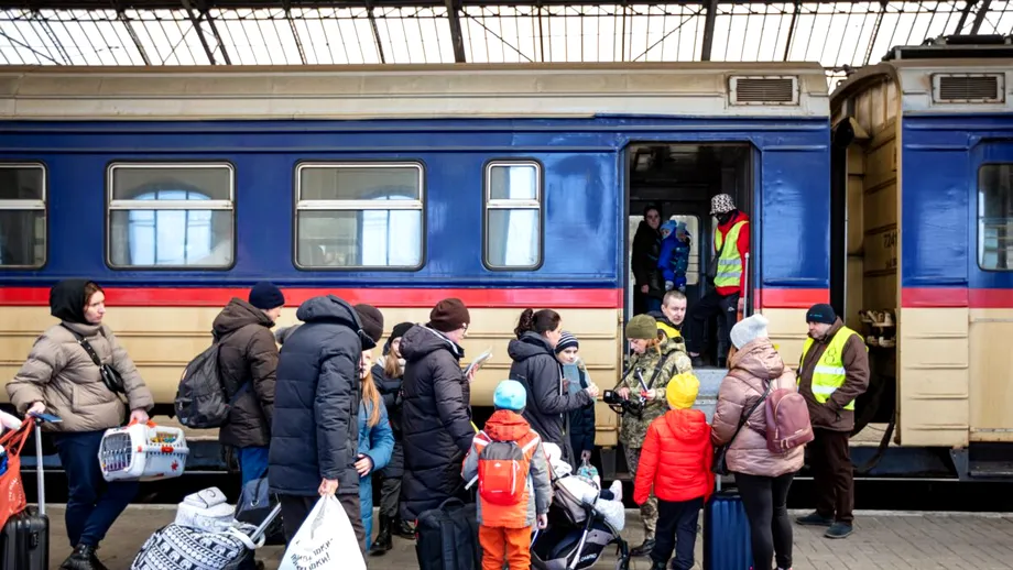 Cum poți obține despăgubiri pentru trenurile întârziate! Ce drepturi și sume prevede legea