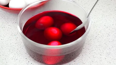 În ce zi trebuie să vopsești ouăle de Paște, de fapt. Mulți români au procedat greșit în fiecare an