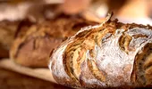 Beneficiile uimitoare ale pâinii cu maia. De ce este bună pentru cei cu intoleranţă la gluten