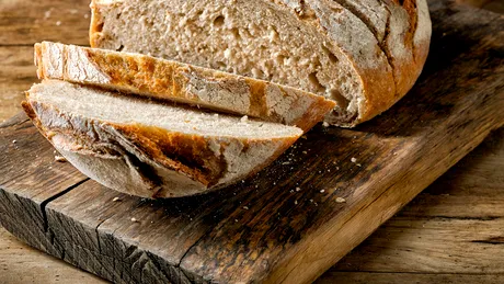 Reţeta lui chef Sorin Bontea: pâine de casă fără drojdie