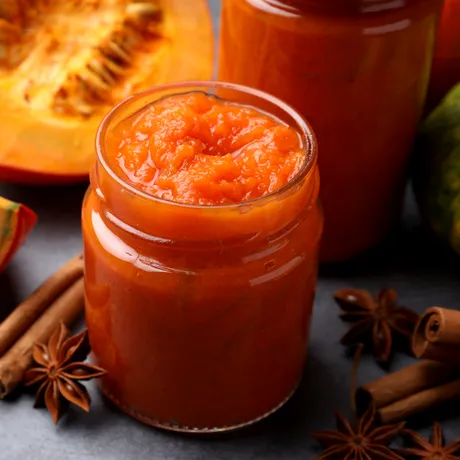 Rețetă dulceață de dovleac cu nuci. Un desert gustos pentru zilele reci de toamnă