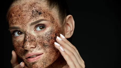 Masca cu cafea – Secretul unui ten luminos și bine oxigenat