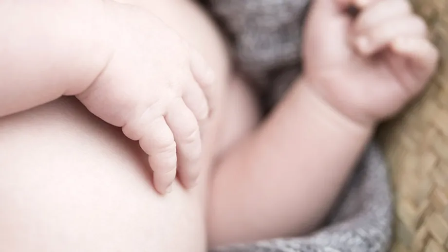 Bebelușul uriaș care a devenit viral pe internet. Mama lui e acuzată de felul în care arată micuțul