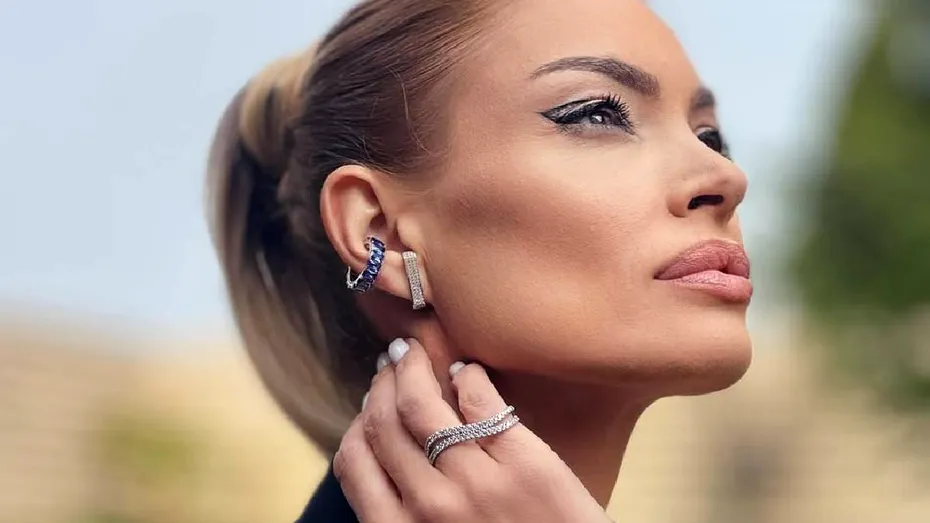 Valentina Pelinel a atras toate privirile la nunta primei soții a lui Borcea. Cum și-a făcut fostul model apariția