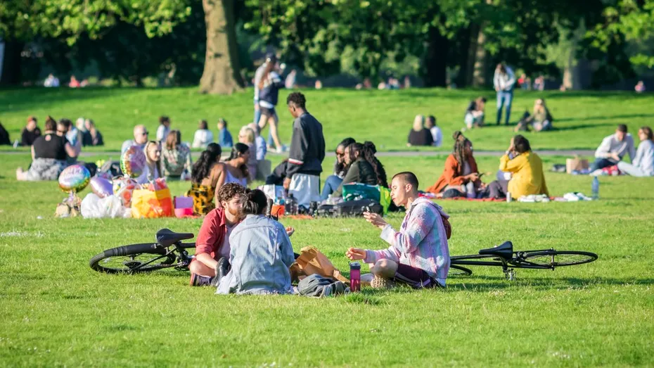 Data la care revin temperaturile ridicate, după episodul de iarnă! Elena Mateescu a anunțat cum va fi vremea de 1 Mai