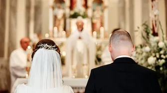 Calendarul nunților 2026! Când nu ai voie să te căsătorești religios