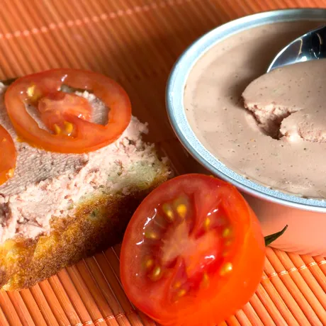 Ce se întâmplă în organism atunci când consumi pateu vegetal? De ce nu e bine să îl mănânci în post