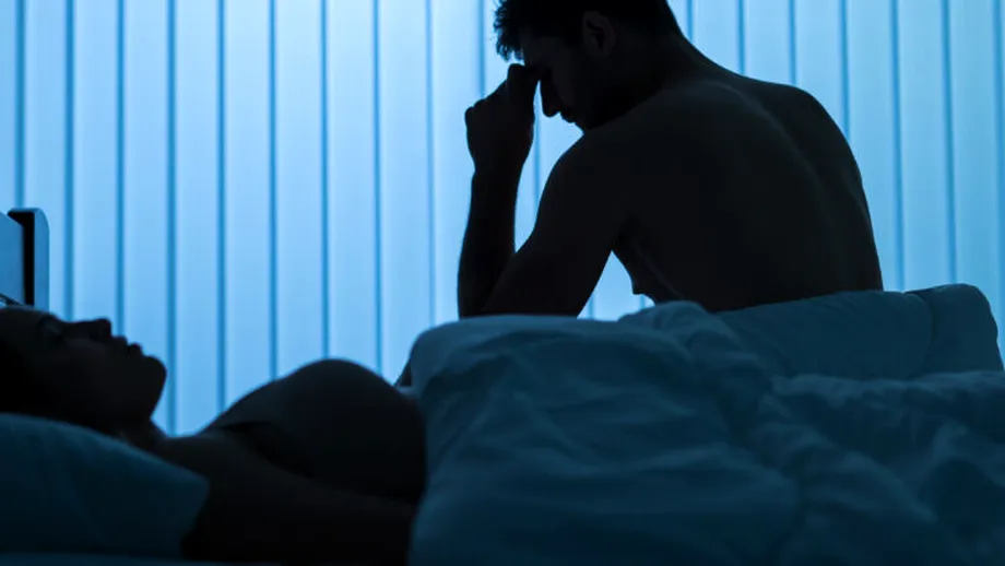 De ce nu e bine să dormi dezbrăcat când e caniculă. Motivul pentru care trebuie să ții pijamalele pe tine