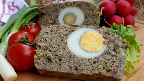 Câte calorii are o felie de drob de miel?