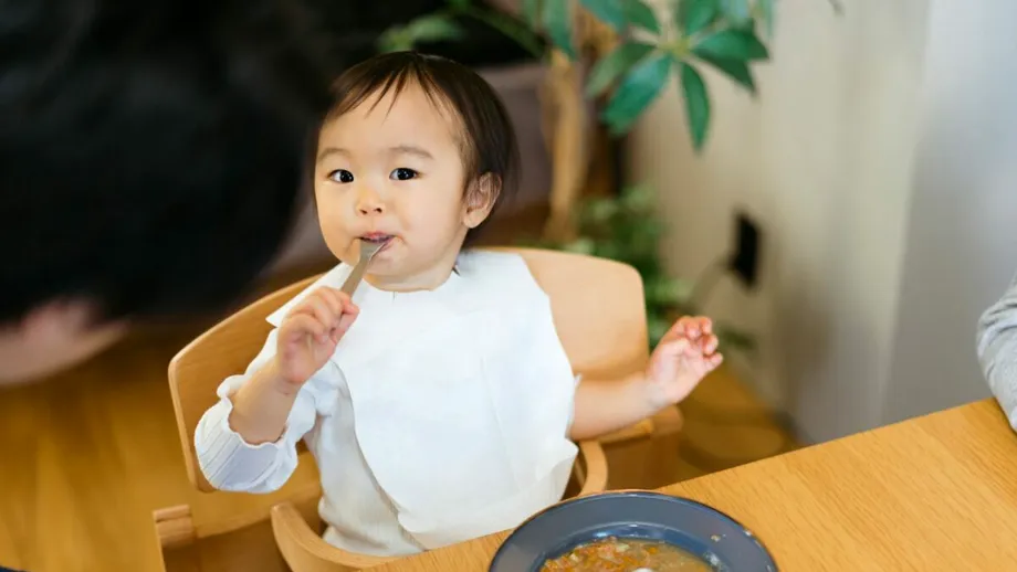 Cum să mănânci ca un bebeluș ca să slăbești