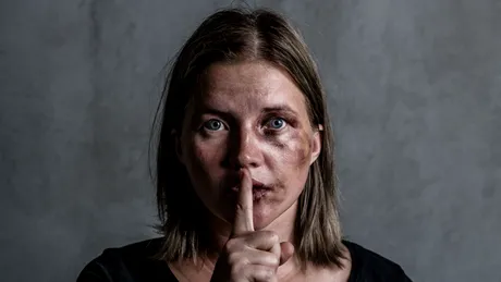 Violența domestică în România. Interviu cu un avocat care apără femeile abuzate