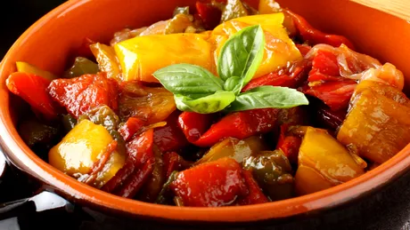 Peperonata - cea mai delicioasă mâncare cu ardei italienească - rețetă originală