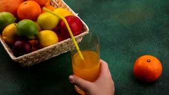 Sucul de fructe îți crește glicemia? Ce spun, de fapt, specialiștii