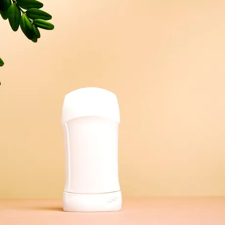 De la ce vârstă pot folosi copiii deodorantul? Ce recomandă specialiștii și cum aleg părinții produsul potrivit