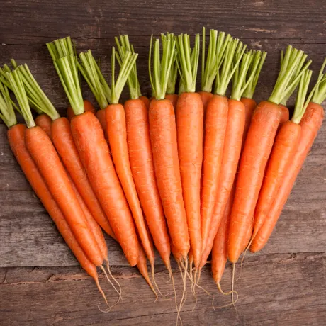 Consumul de morcovi și bronzul: Mit sau realitate?
