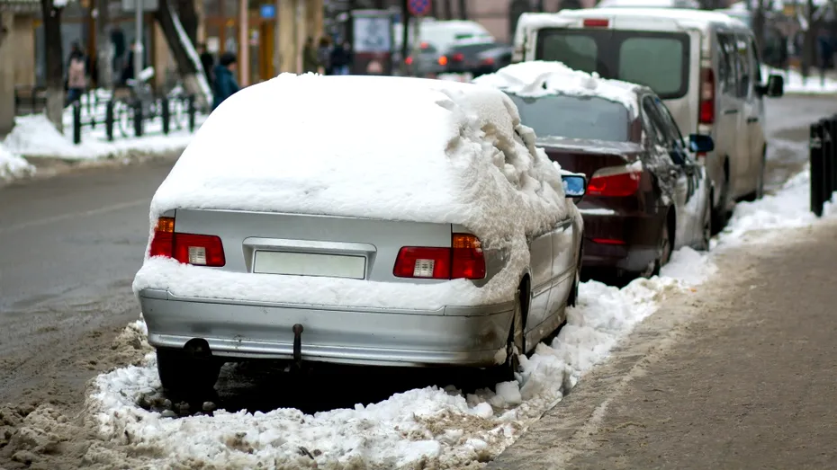 Tarife record la Uber și Bolt în București din cauza ninsorii. Cât a ajuns să coste o cursă de 25 lei