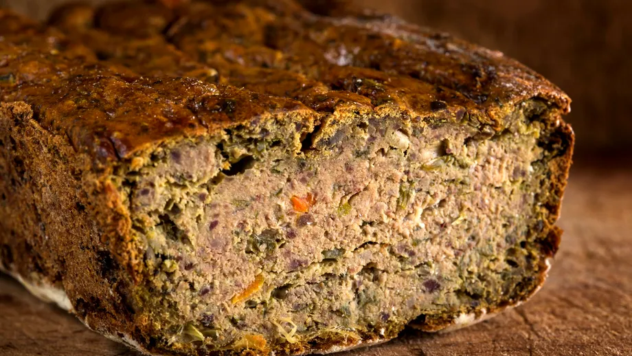 Drob de pui: rețeta mai ușoară și la fel de gustoasă ca varianta clasică