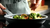 Cum gătesc legumele cei mai longevivi oameni din lume. Ingrediente pe care să le folosești dacă vrei să ajungi la 100 de ani