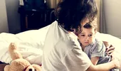 Copilul are atacuri de panică? Pot fi semne ale fragilităţii emoţionale în contextul izolării din cauza coronavirusului