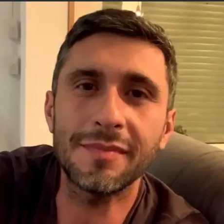 Cum reușește Dragoș Bucur să își țină diabetul sub control. „Nu mi-a afectat deloc cariera”