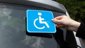 Câți bani vor primi persoanele cu handicap pe cardul de carburant! Ce acte sunt necesare să beneficiezi de ajutor