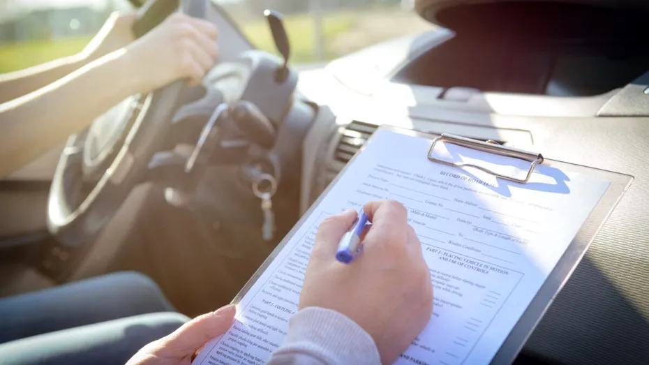 Regulă nouă pentru cei care vor permis de conducere. Cum pot obține permisul auto