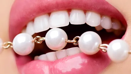 De ce ai probleme cu dinţii: 5 greşeli elementare pe care le repetăm