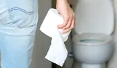 Ce poate spune culoarea scaunului despre sănătatea ta. Semnele care pot indica probleme la ficat sau bilă