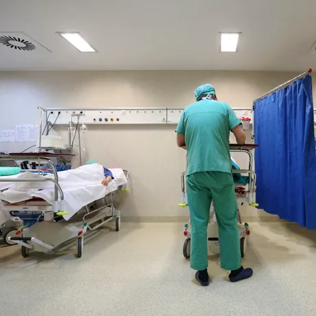 Un tânăr de 24 de ani nu a putut mânca timp de trei luni. Diagnosticul neașteptat pus de medici