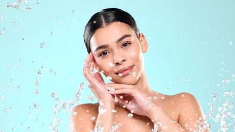 Cum ne hidratăm corect tenul? Medic dermatolog român dezvăluie secretul