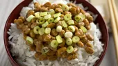 Ce este natto, ce beneficii aduce cu sine și cum se consumă corect?