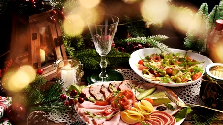 Sărbători fără excese, dar cu tradiții: ce spun ghidurile medicale despre mesele festive