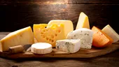 Care este cea mai nesănătoasă brânză din supermarket? Majoritatea românilor o consumă zilnic