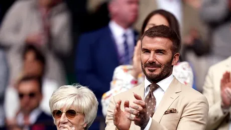 Așa mamă, așa fiu! Cum arată mama lui David Beckham